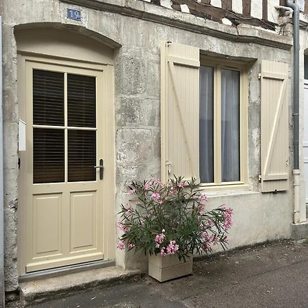 Appartement L'Annexe De L'Abbaye à Auxerre Extérieur photo